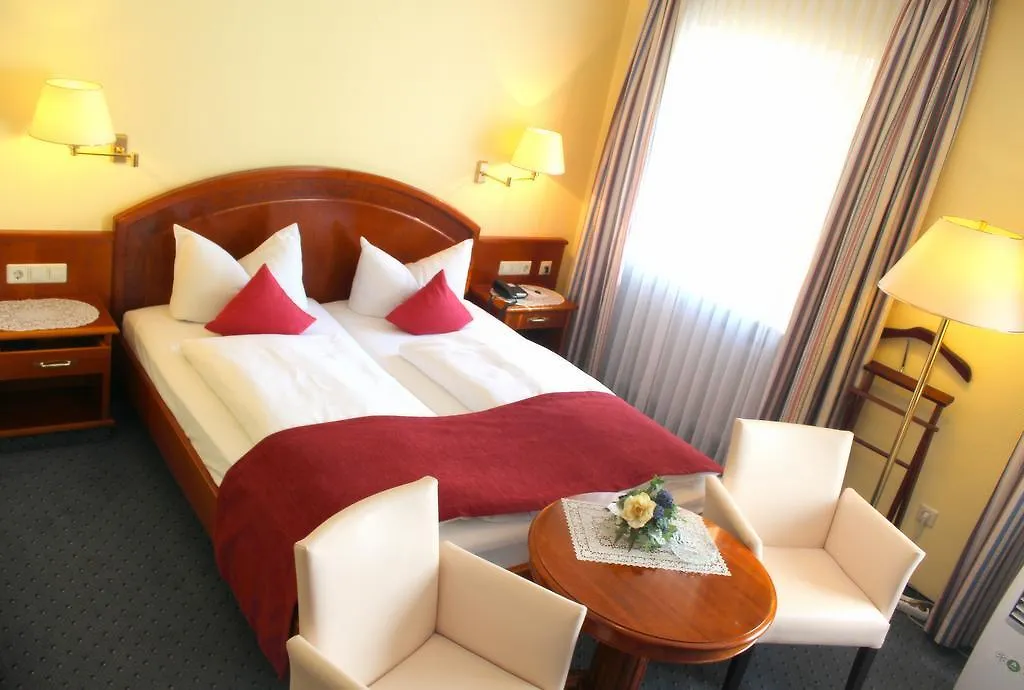 نورنبيرغ Hotel Am Heideloffplatz